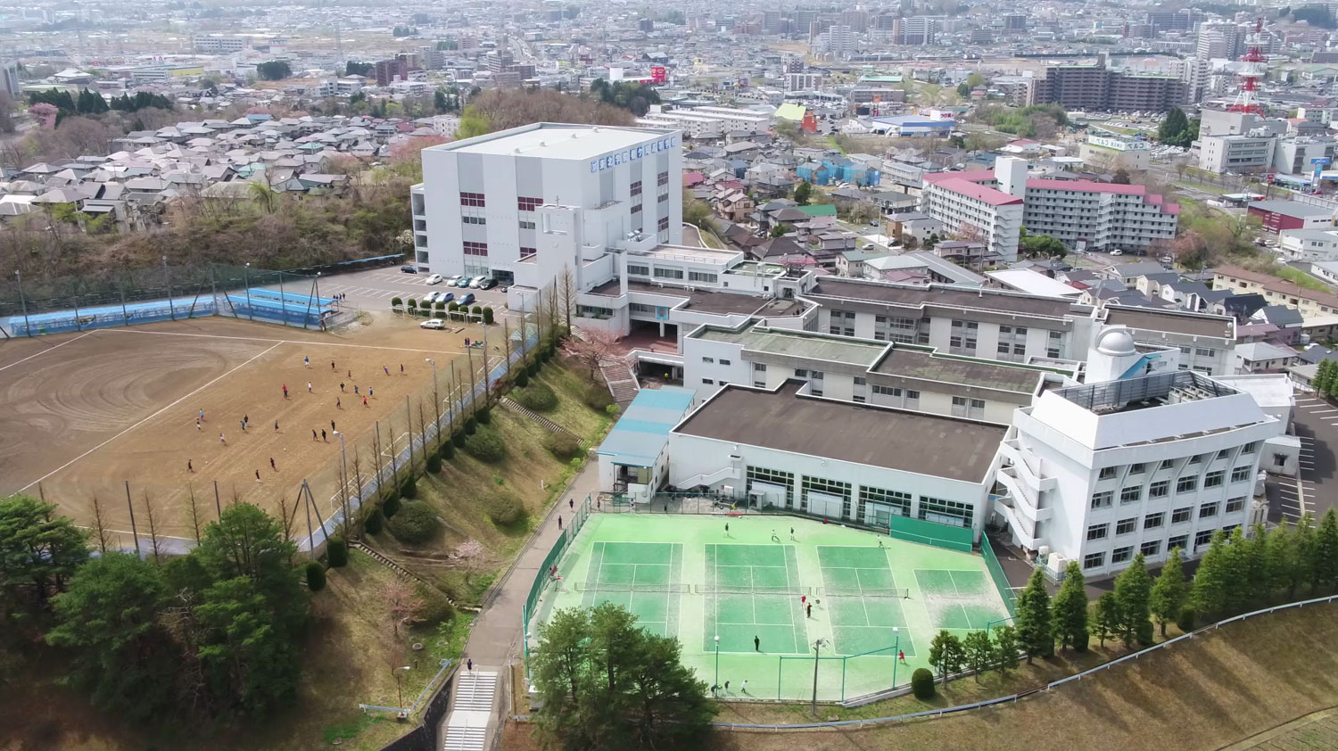 東北学院榴ヶ岡高等学校画像