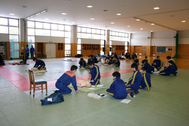 https://www.tutuji.tohoku-gakuin.ac.jp/info/content/160204-1_01.jpeg